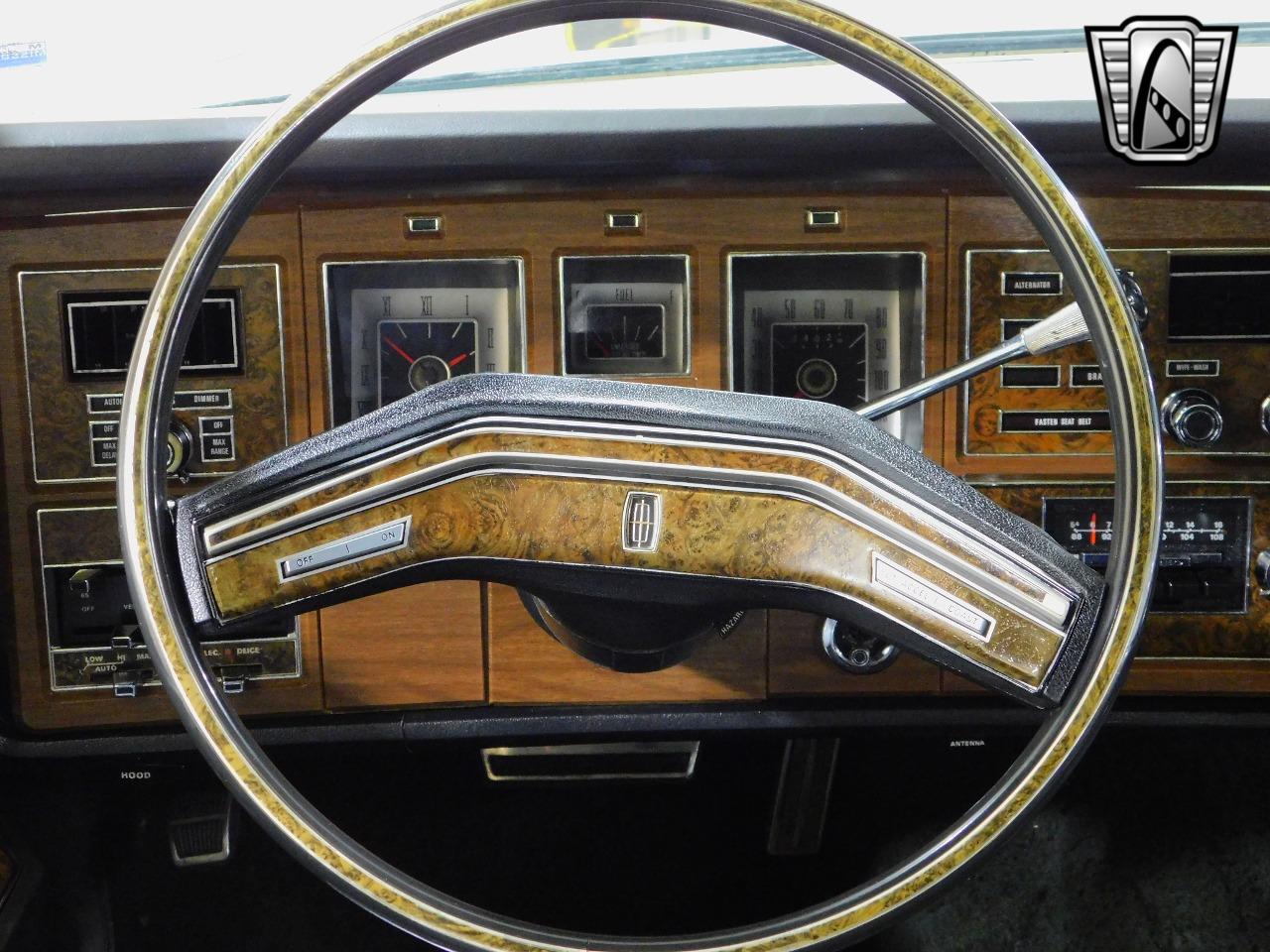 1975 Lincoln Continental