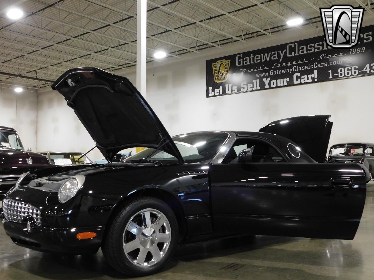 2002 Ford Thunderbird