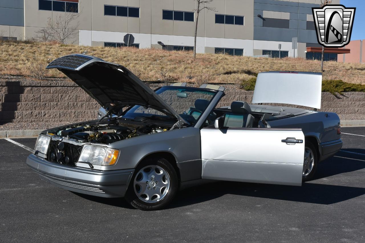 1995 Mercedes - Benz E-Class