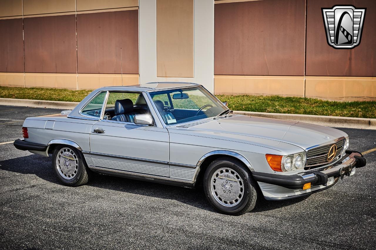 1988 Mercedes - Benz 560SL