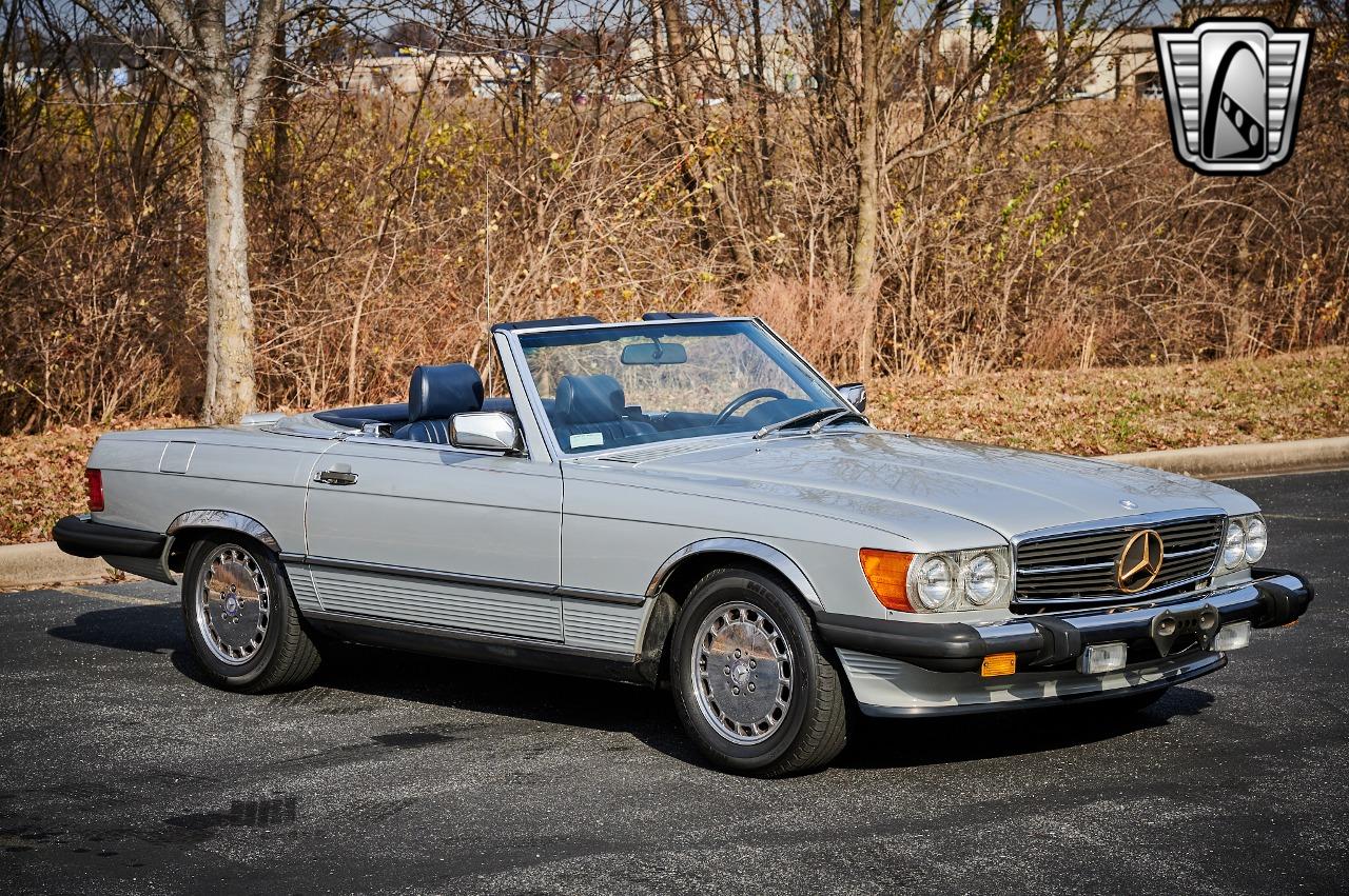 1988 Mercedes - Benz 560SL