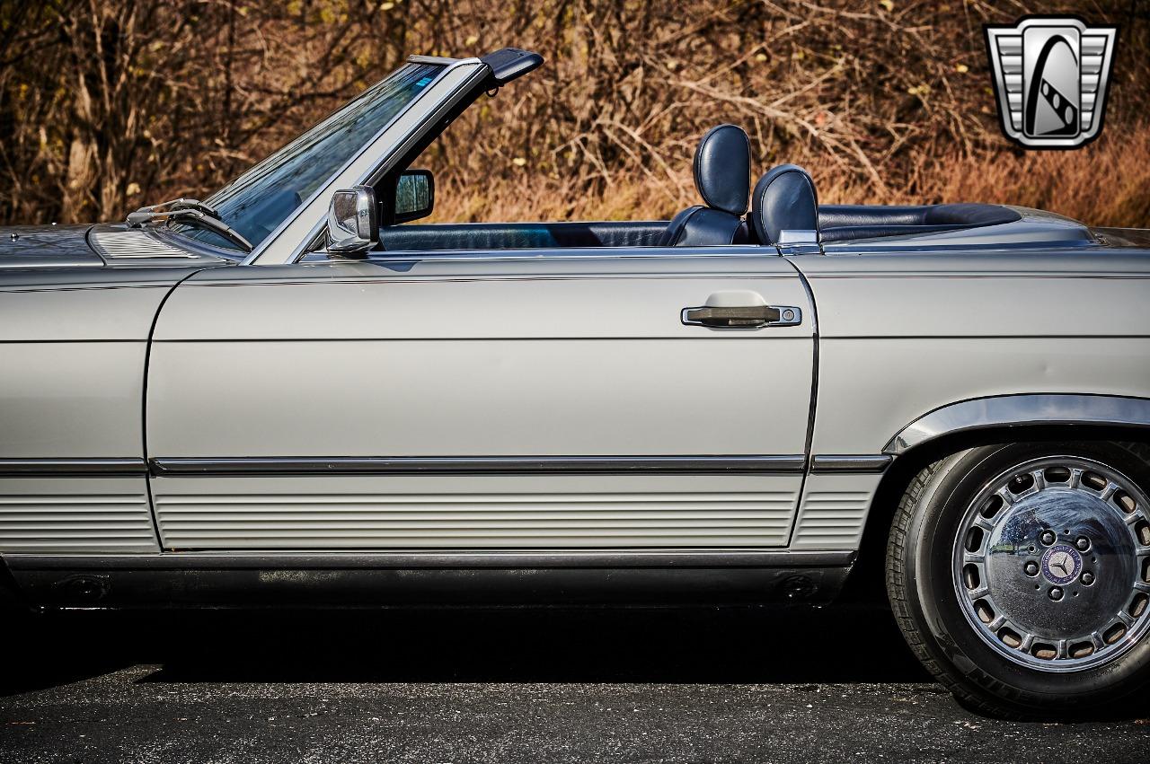 1988 Mercedes - Benz 560SL