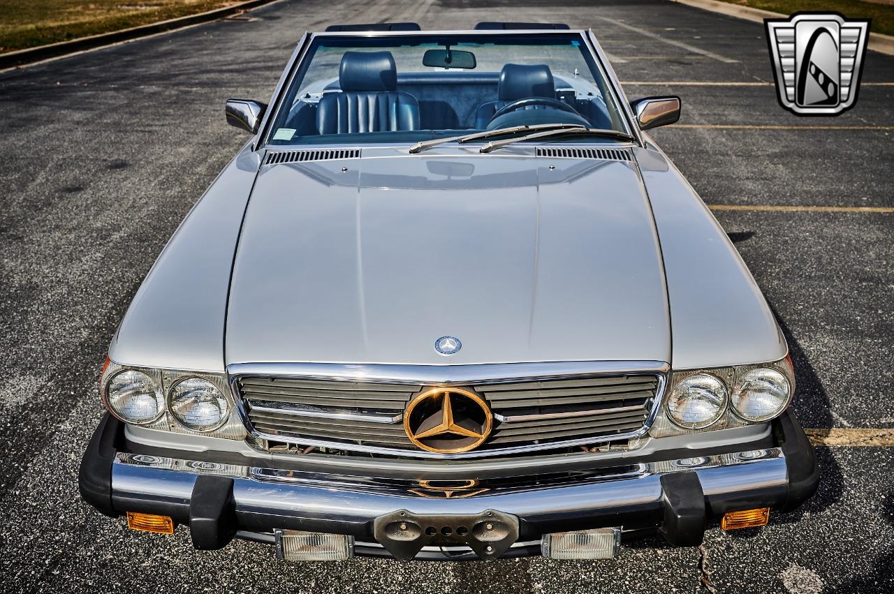 1988 Mercedes - Benz 560SL