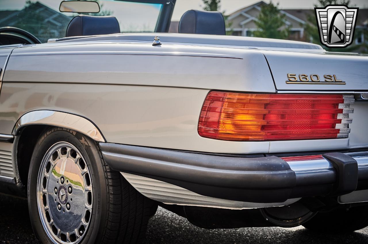 1988 Mercedes - Benz 560SL