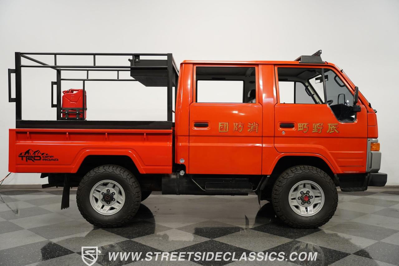 1988 Toyota HiAce Pickup 4x4