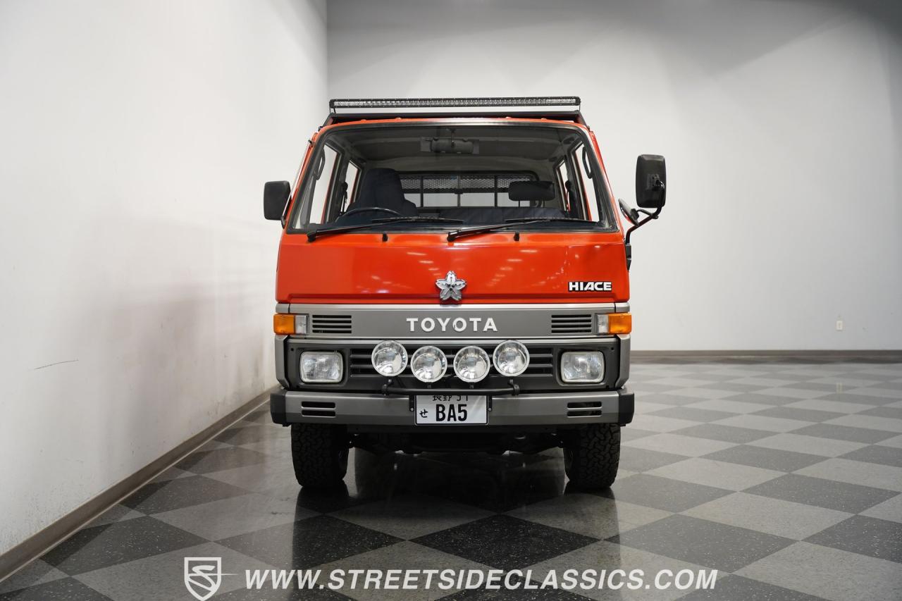 1988 Toyota HiAce Pickup 4x4