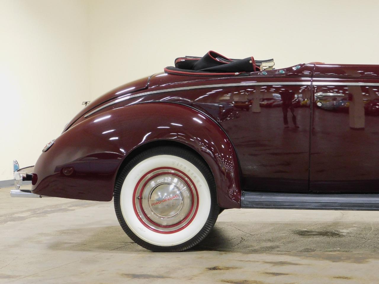 1940 Ford Deluxe