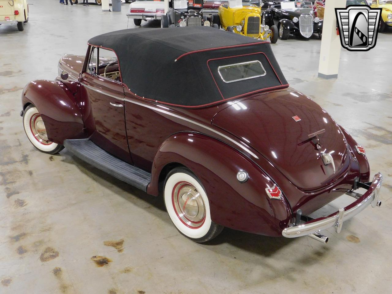 1940 Ford Deluxe