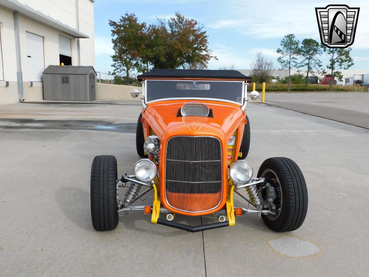 1932 Ford Lo-Boy