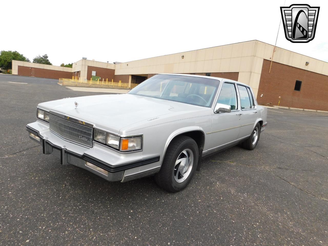 1985 Cadillac Fleetwood