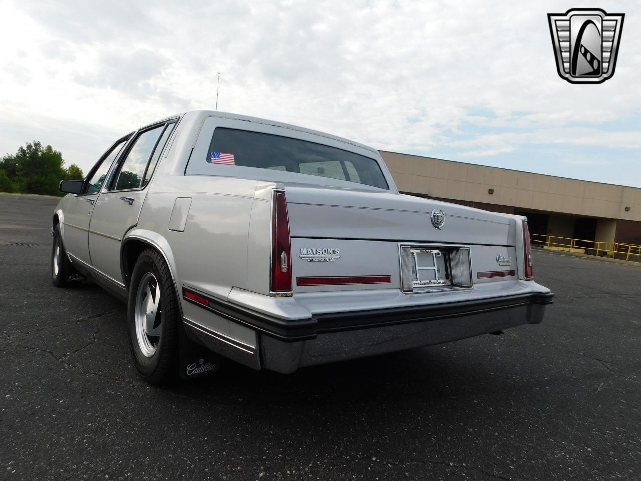 1985 Cadillac Fleetwood