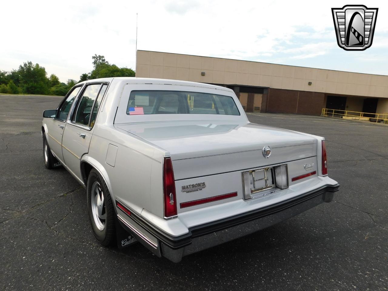 1985 Cadillac Fleetwood