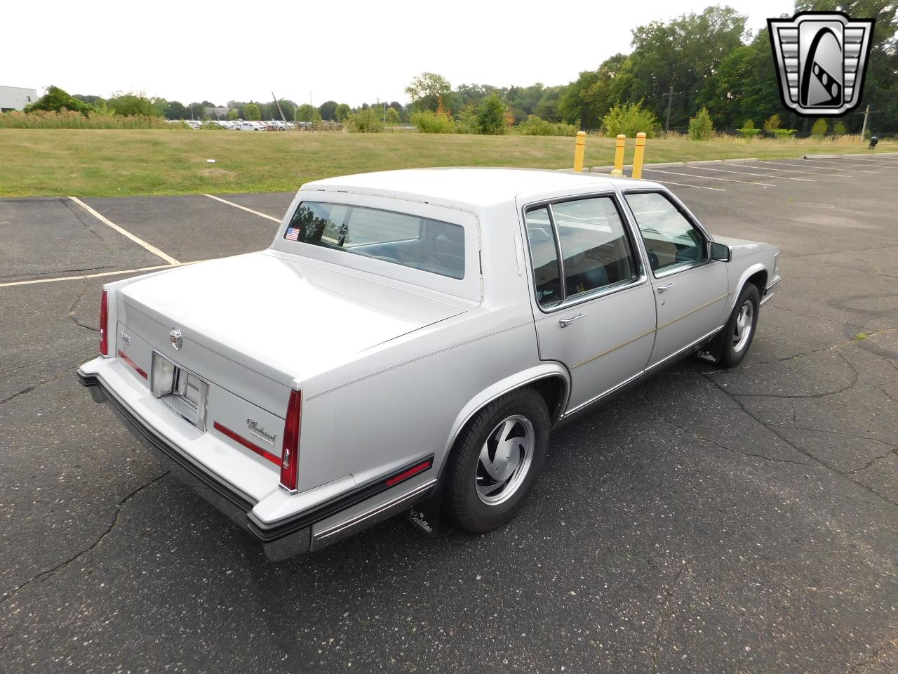 1985 Cadillac Fleetwood