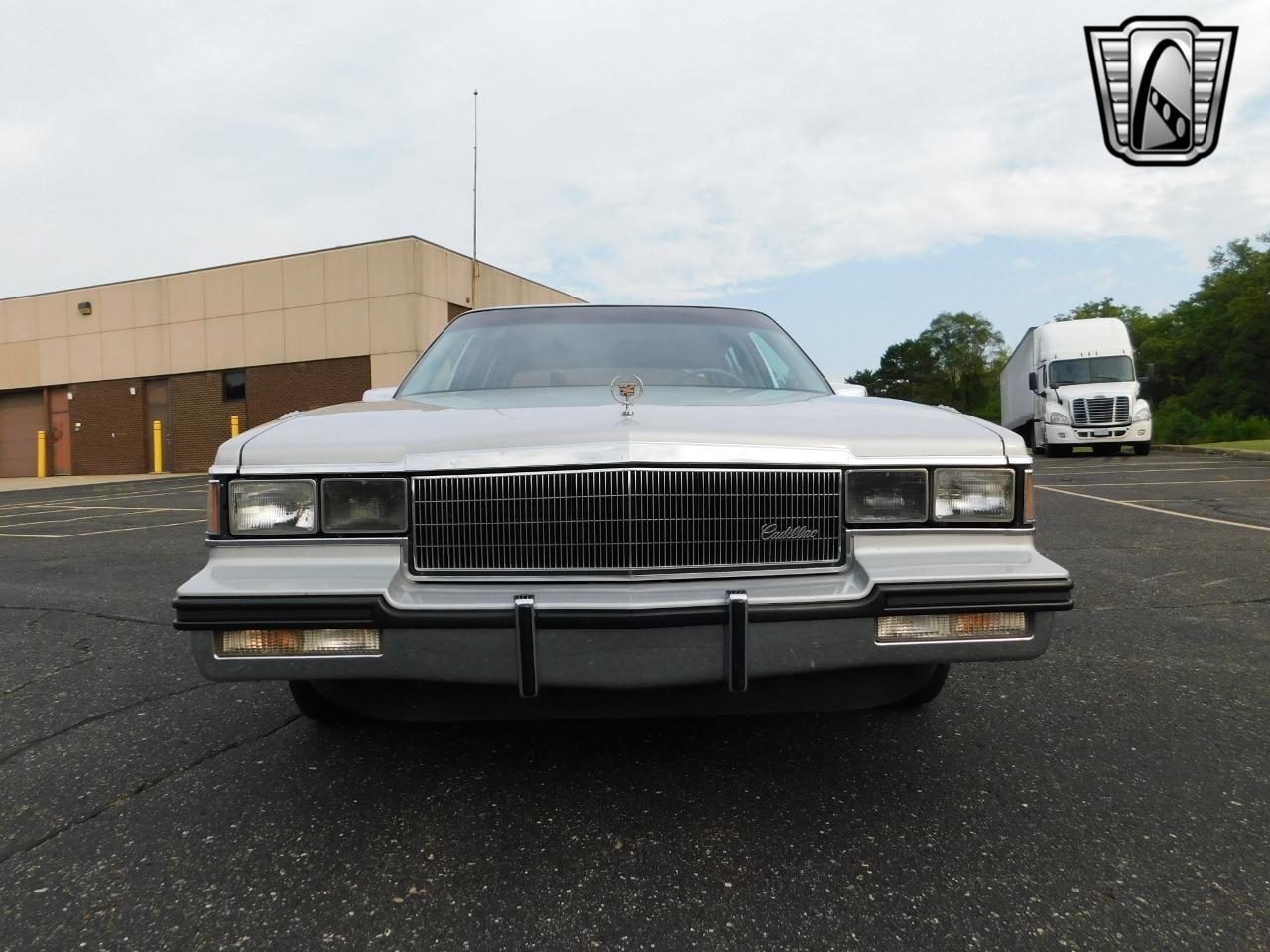 1985 Cadillac Fleetwood