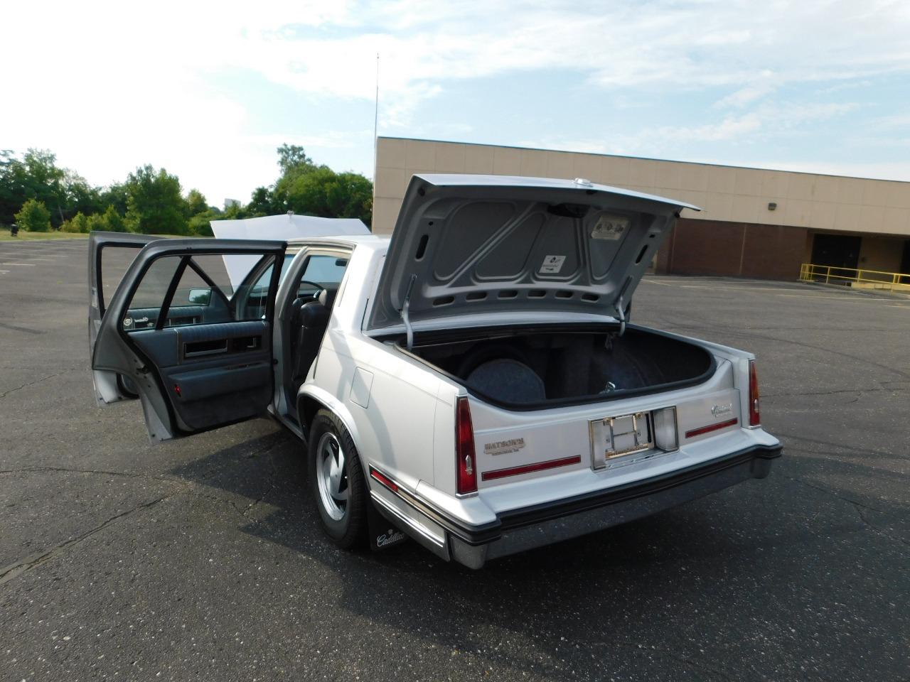 1985 Cadillac Fleetwood