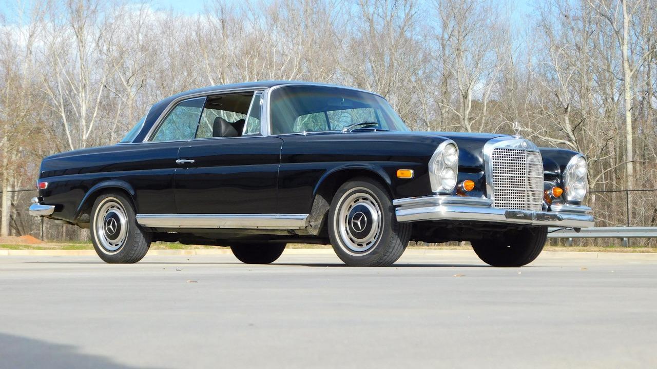 1969 Mercedes - Benz 280SE