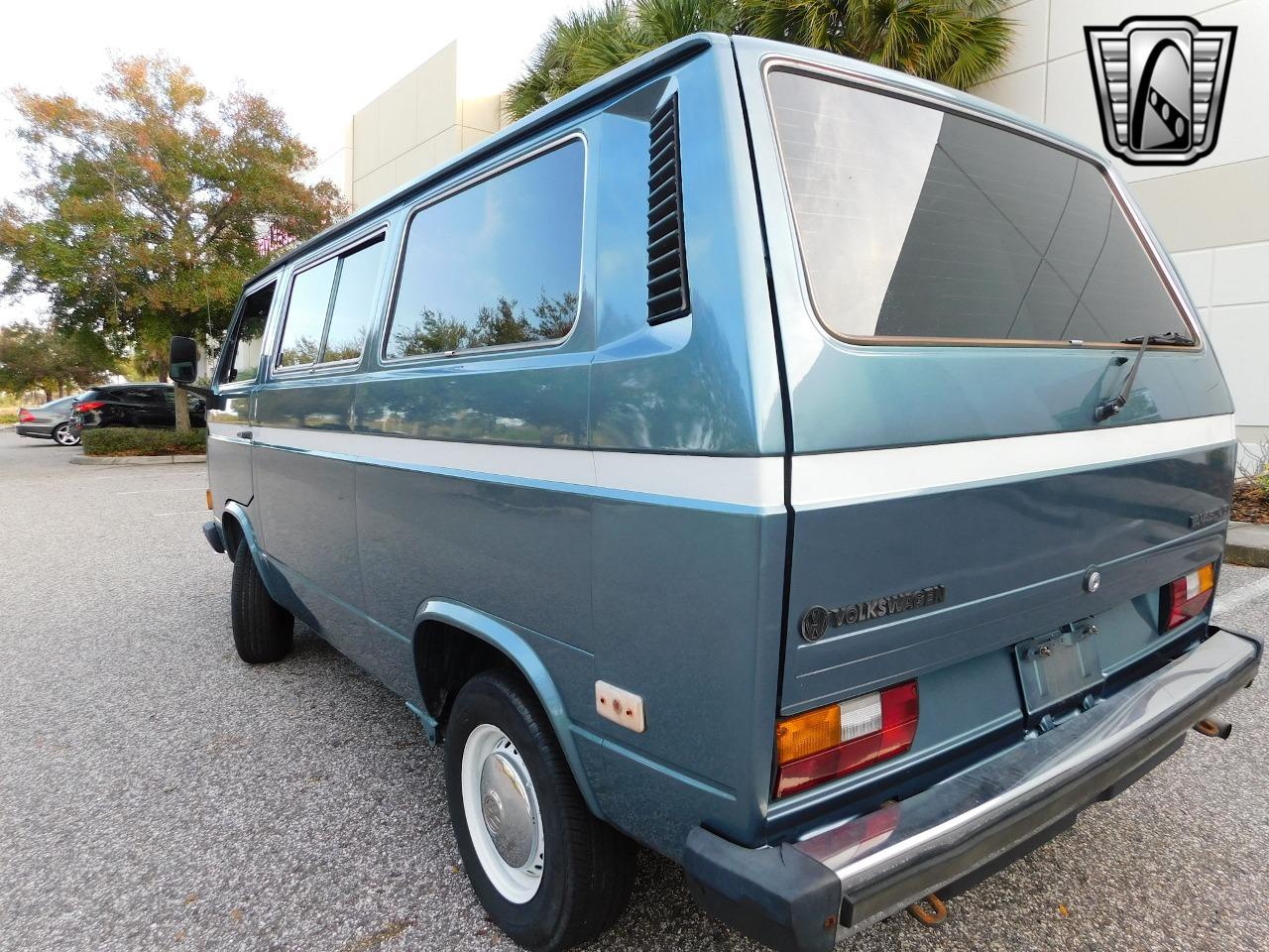 1986 Volkswagen Vanagon Bus