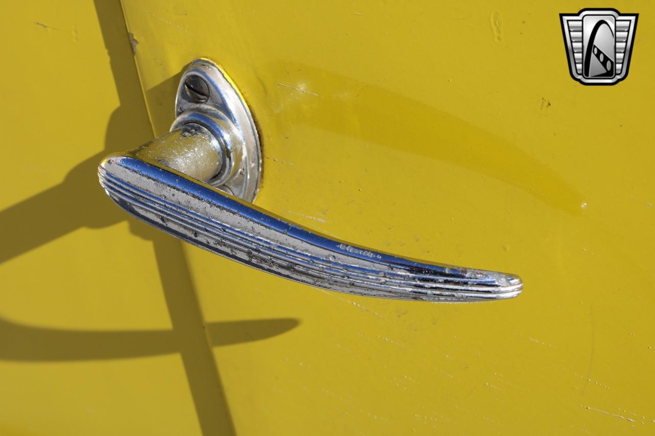 1948 Willys Jeepster