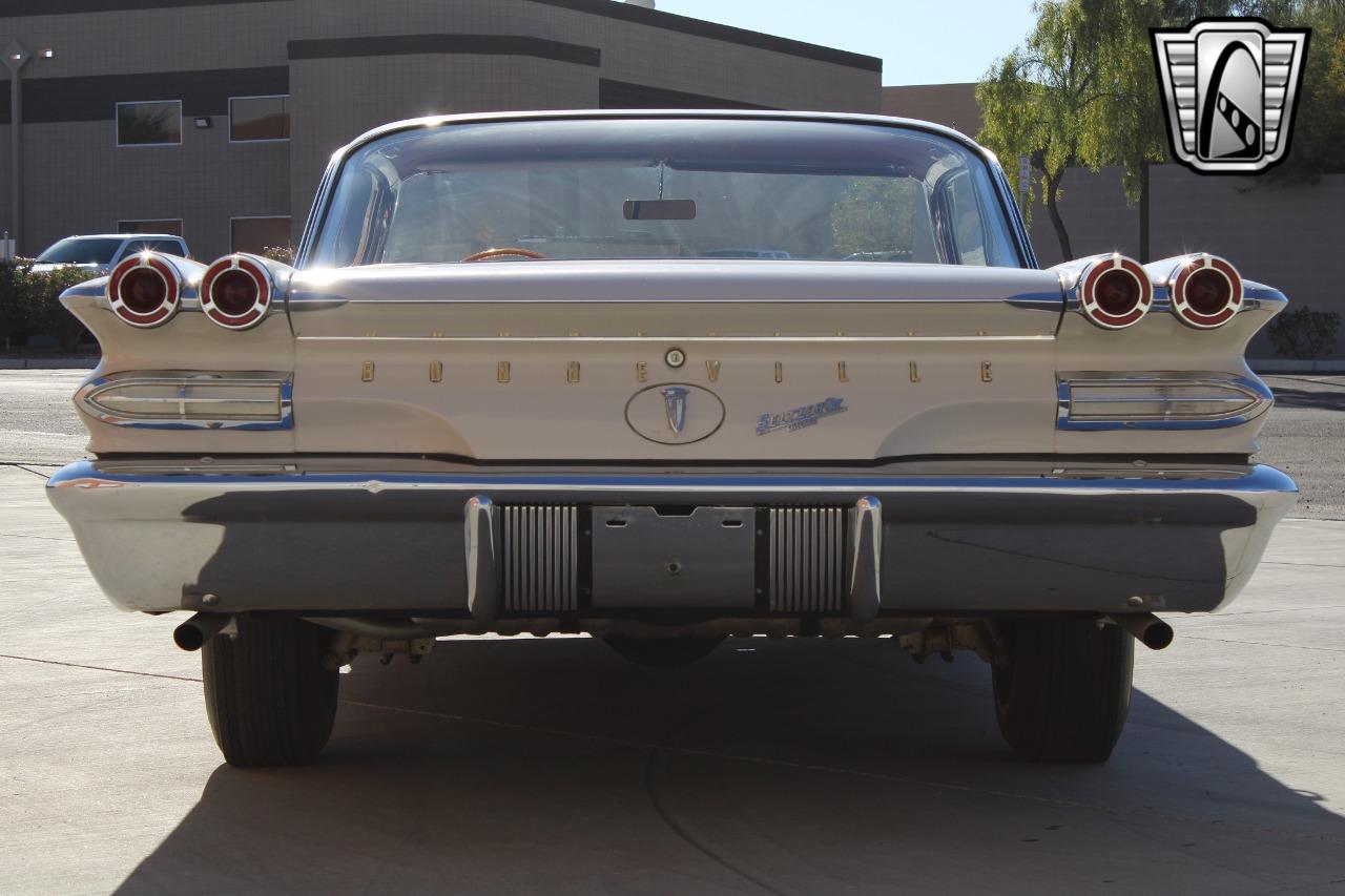 1960 Pontiac Bonneville