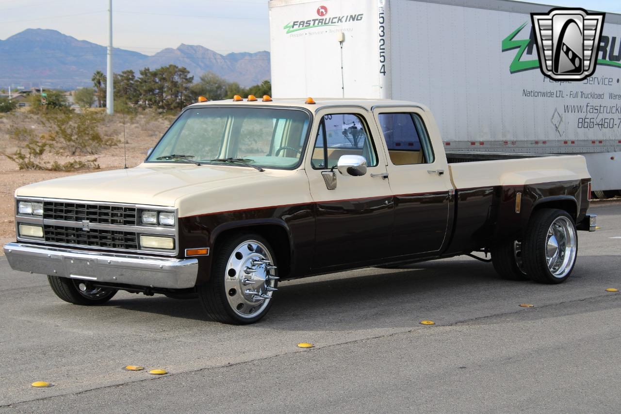 1989 GMC R Conventional