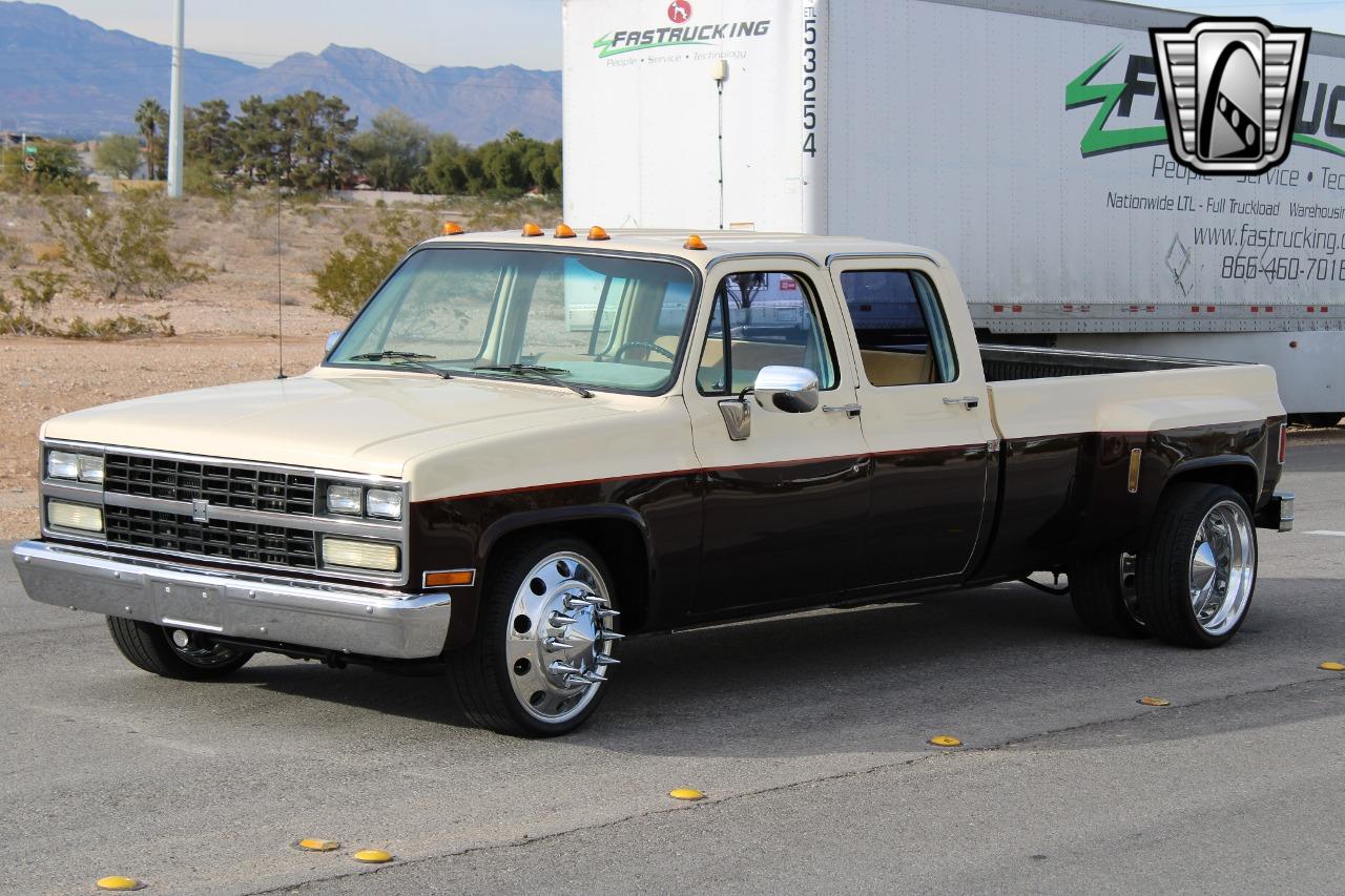 1989 GMC R Conventional