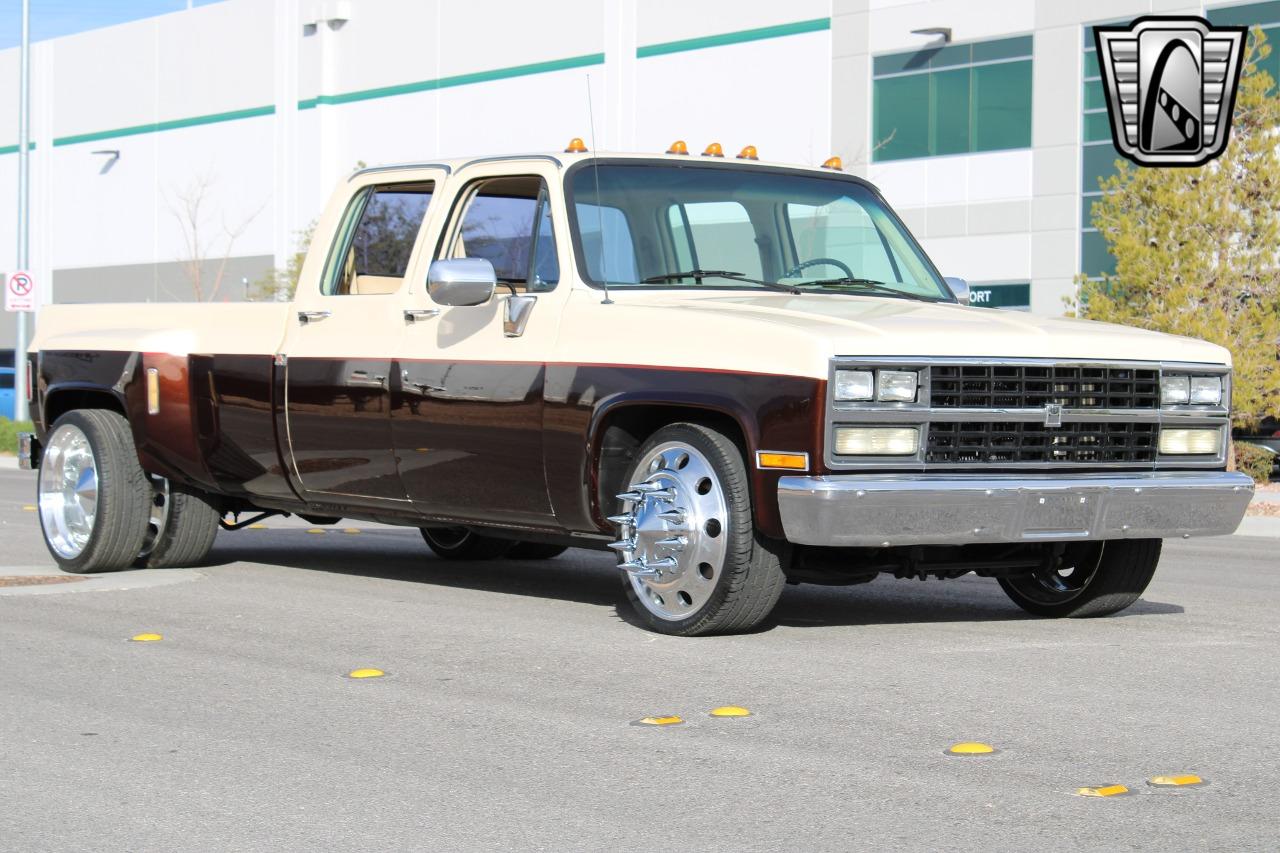 1989 GMC R Conventional