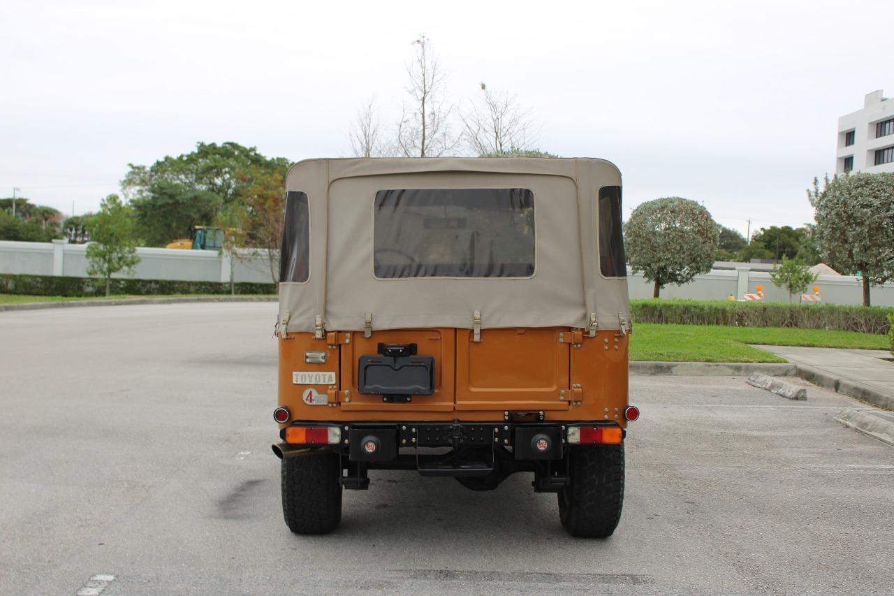 1974 Toyota FJ40