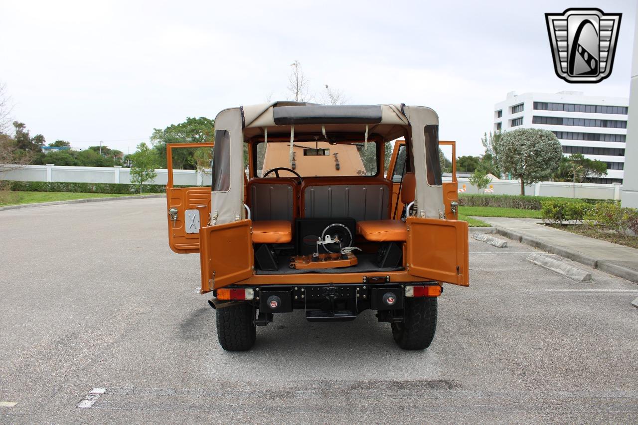 1974 Toyota FJ40