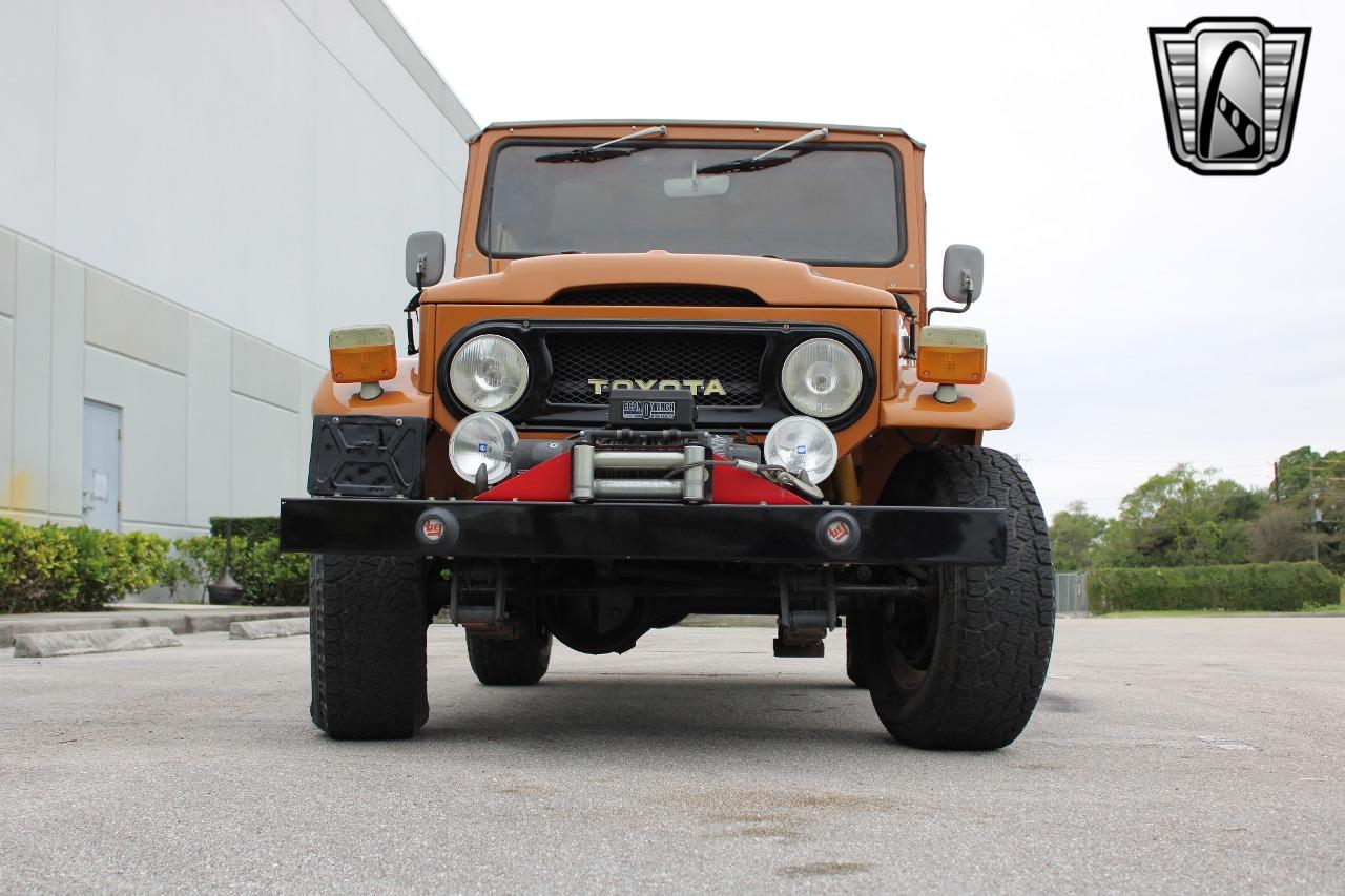 1974 Toyota FJ40