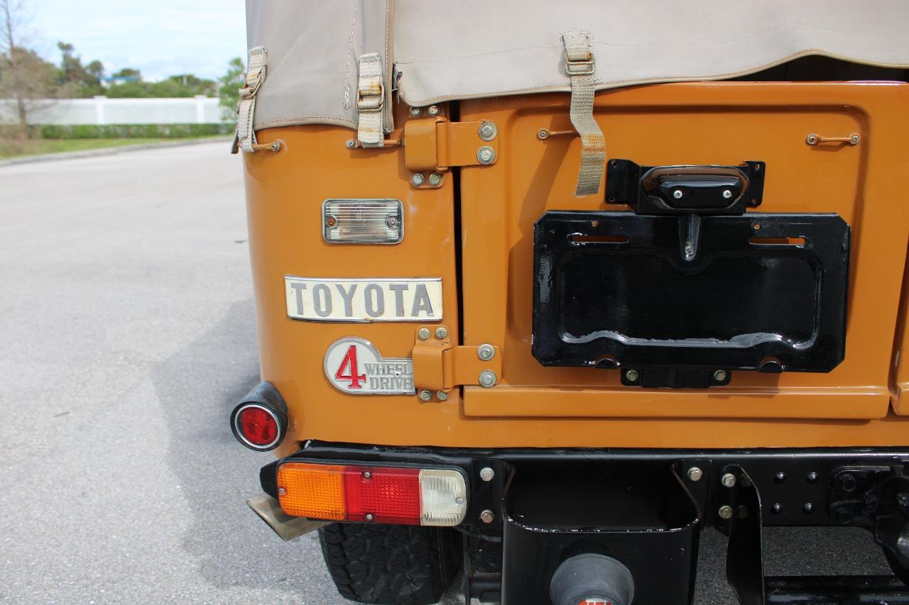 1974 Toyota FJ40