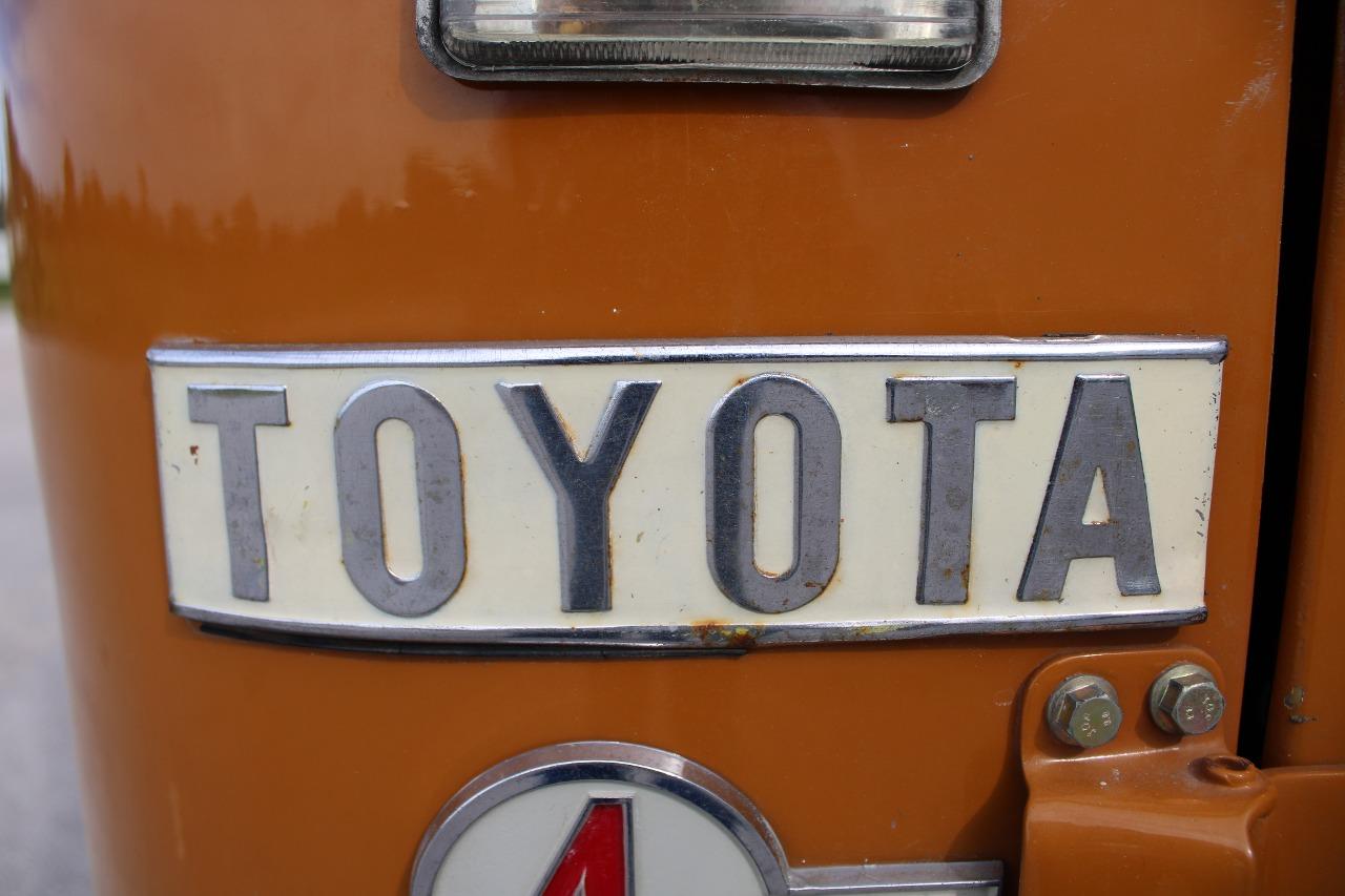 1974 Toyota FJ40