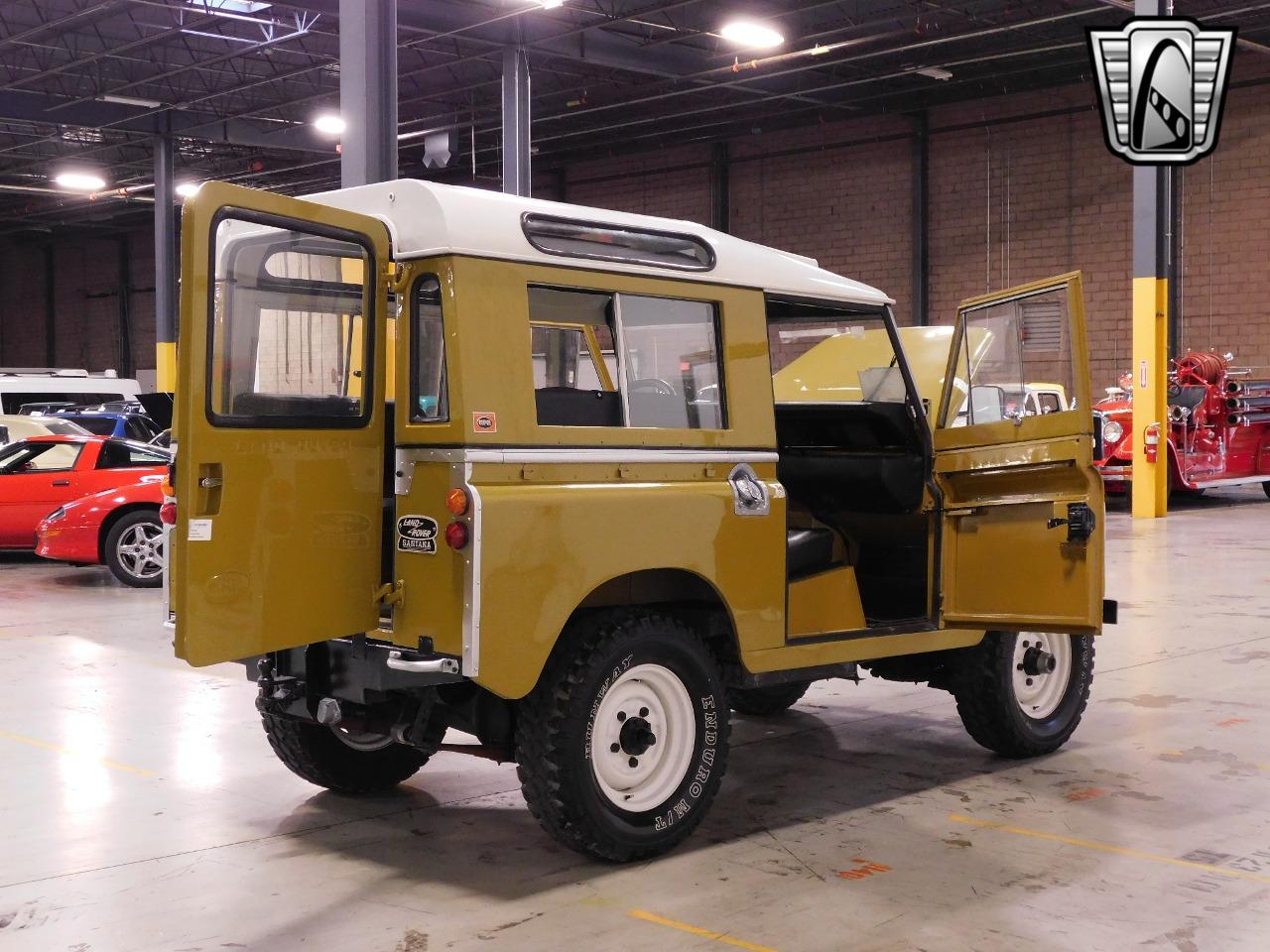 1979 Land Rover Santana