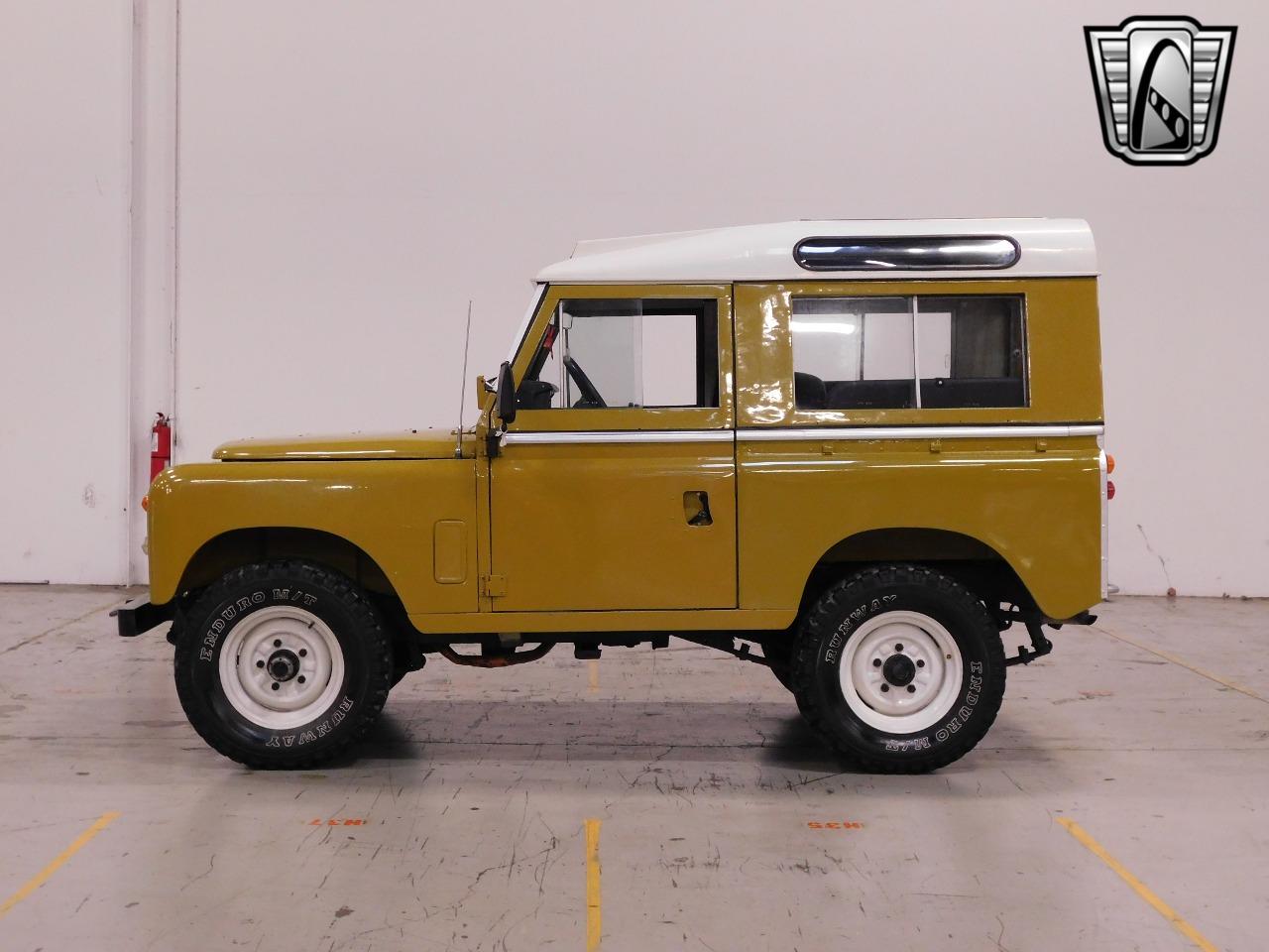 1979 Land Rover Santana