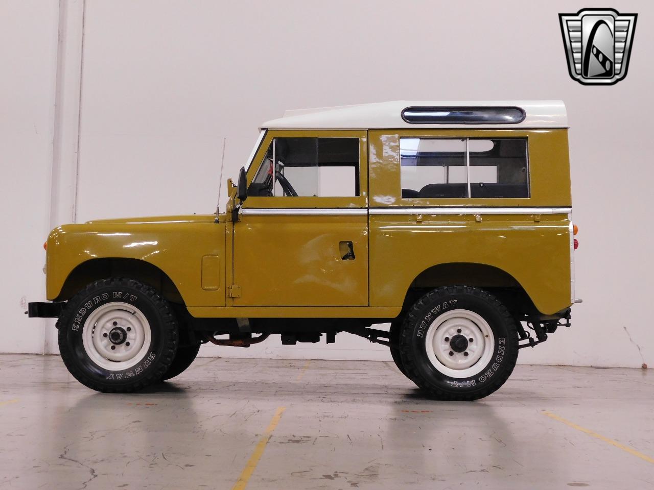 1979 Land Rover Santana