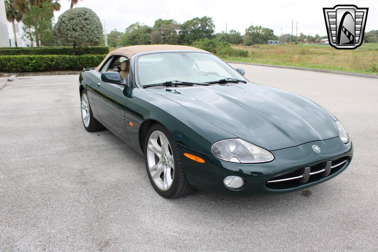 2003 Jaguar XK8