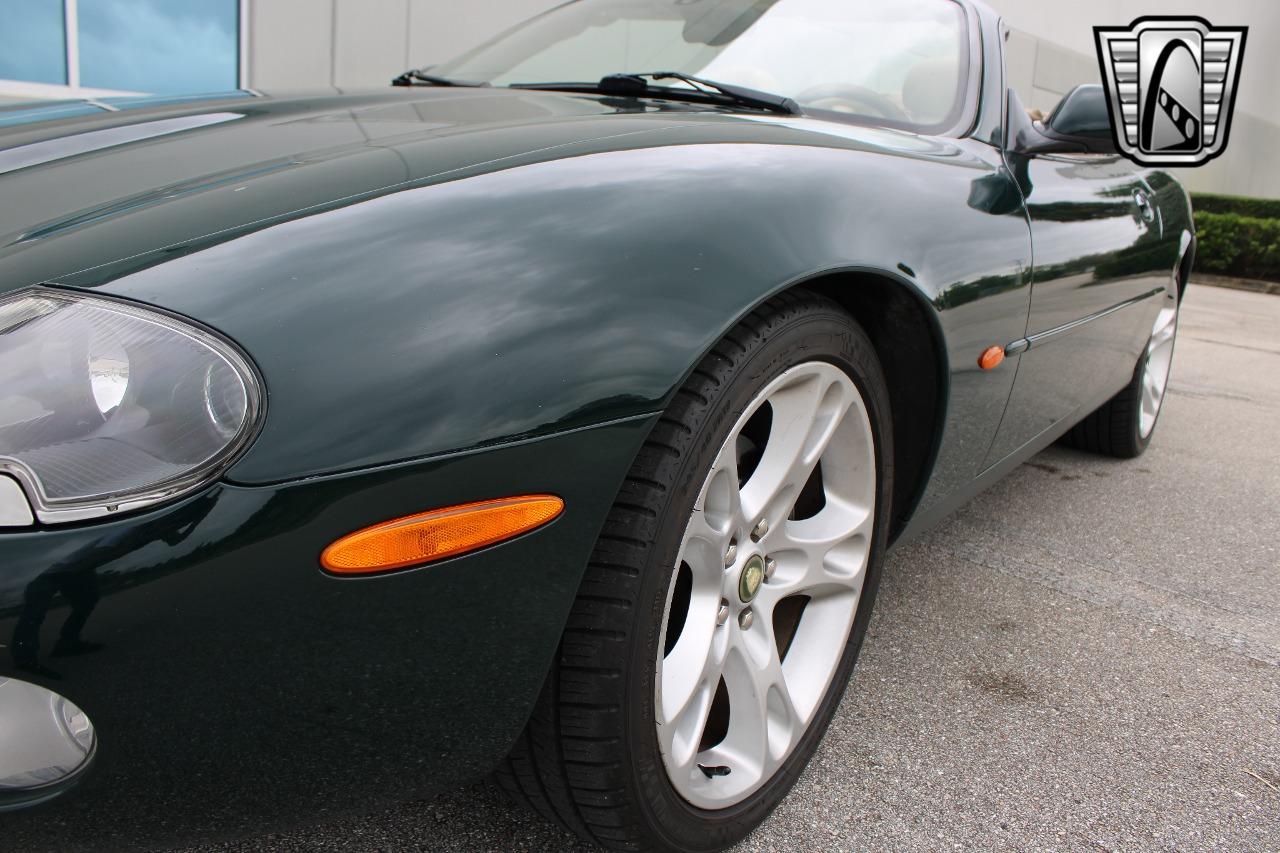 2003 Jaguar XK8