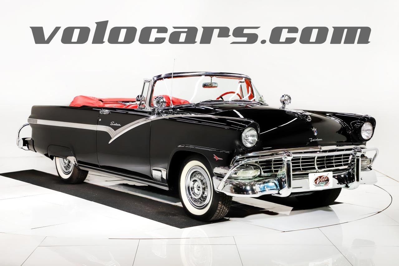 1956 Ford Fairlane Sunliner