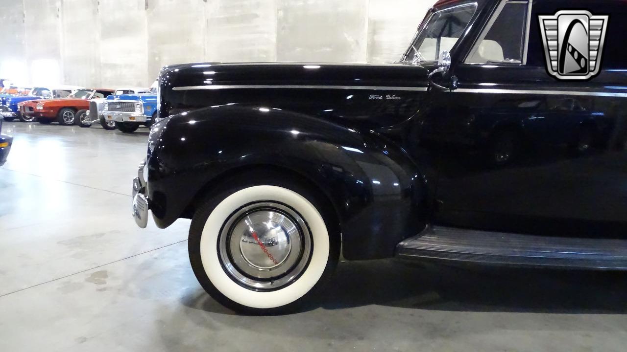 1940 Ford Deluxe