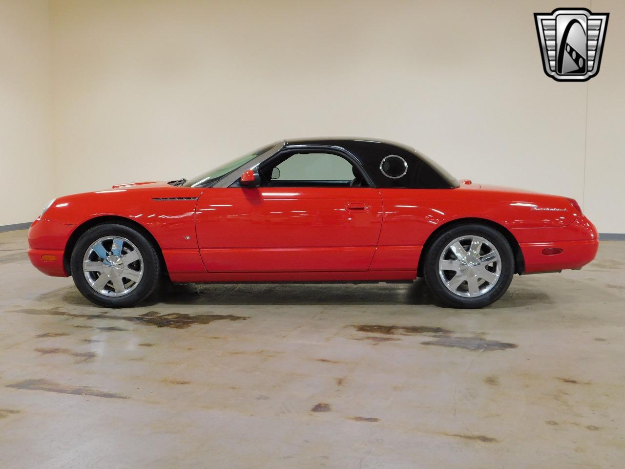 2003 Ford Thunderbird