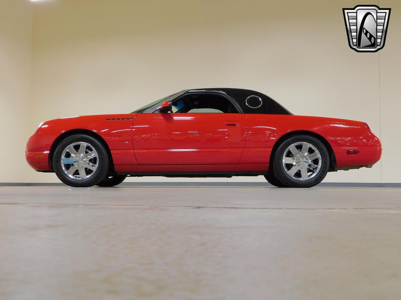 2003 Ford Thunderbird