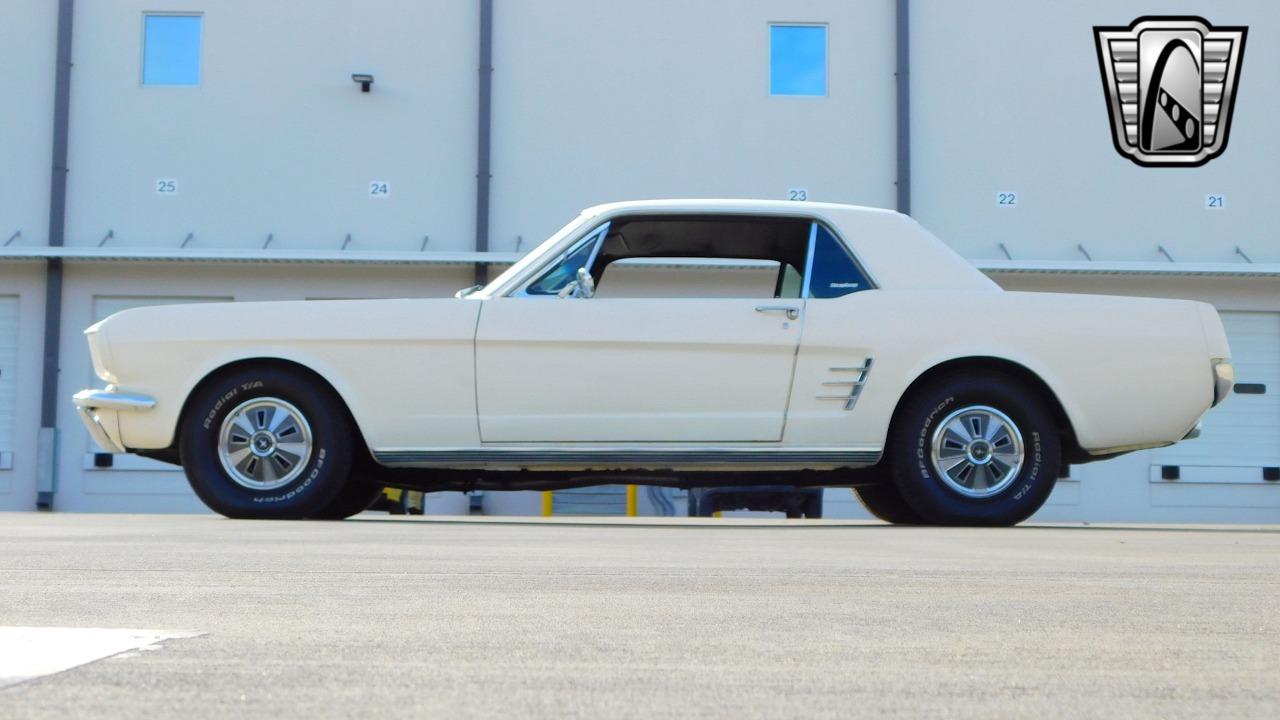 1966 Ford Mustang