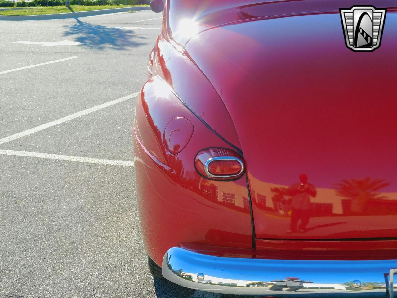 1946 Ford Deluxe