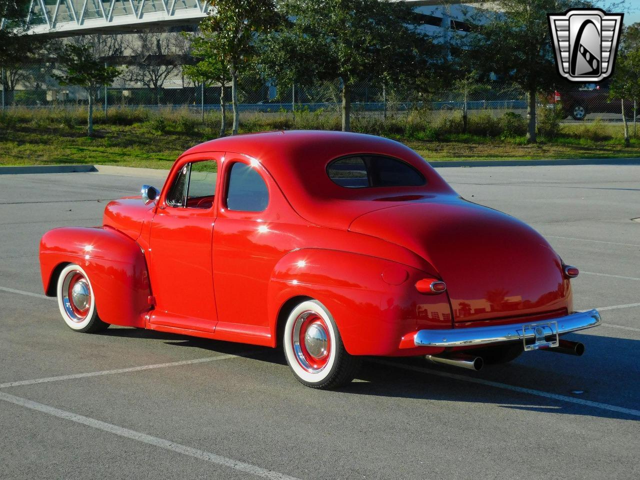 1946 Ford Deluxe