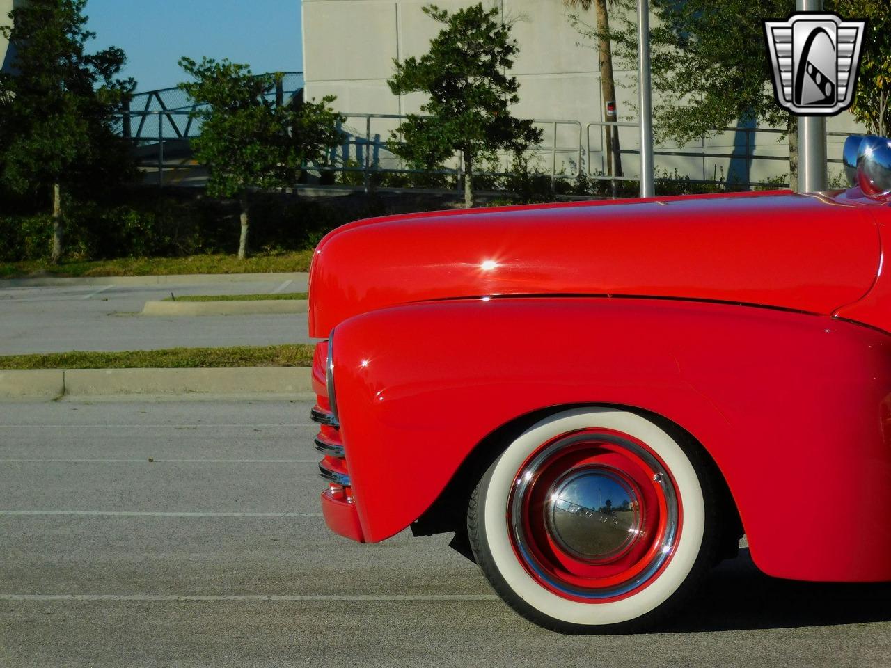 1946 Ford Deluxe