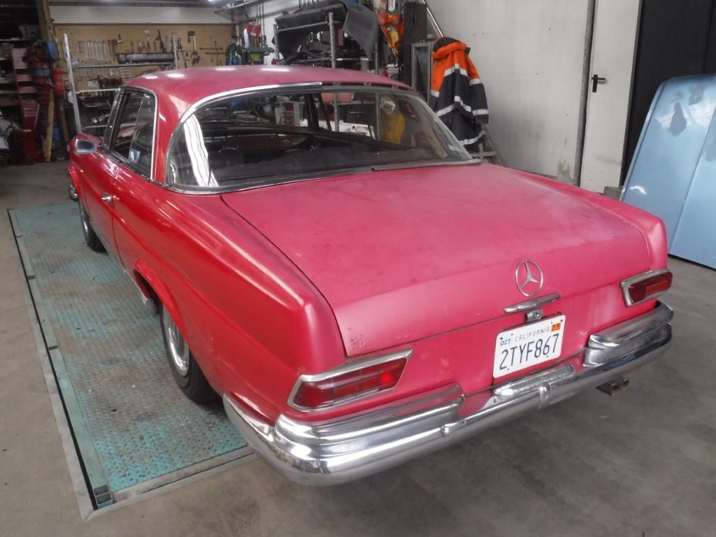 1965 Mercedes - Benz 250SE Coupe no. 85252