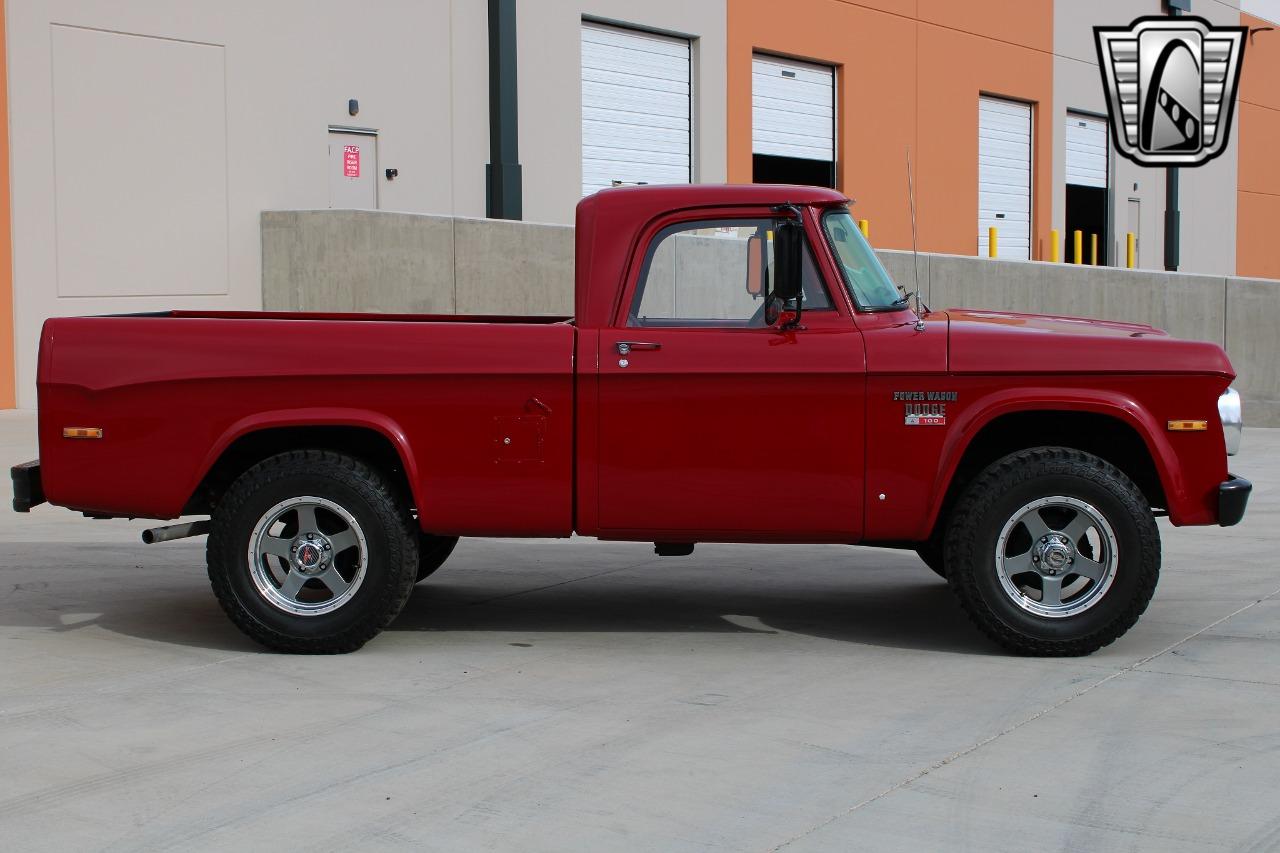 1971 Dodge Power Wagon