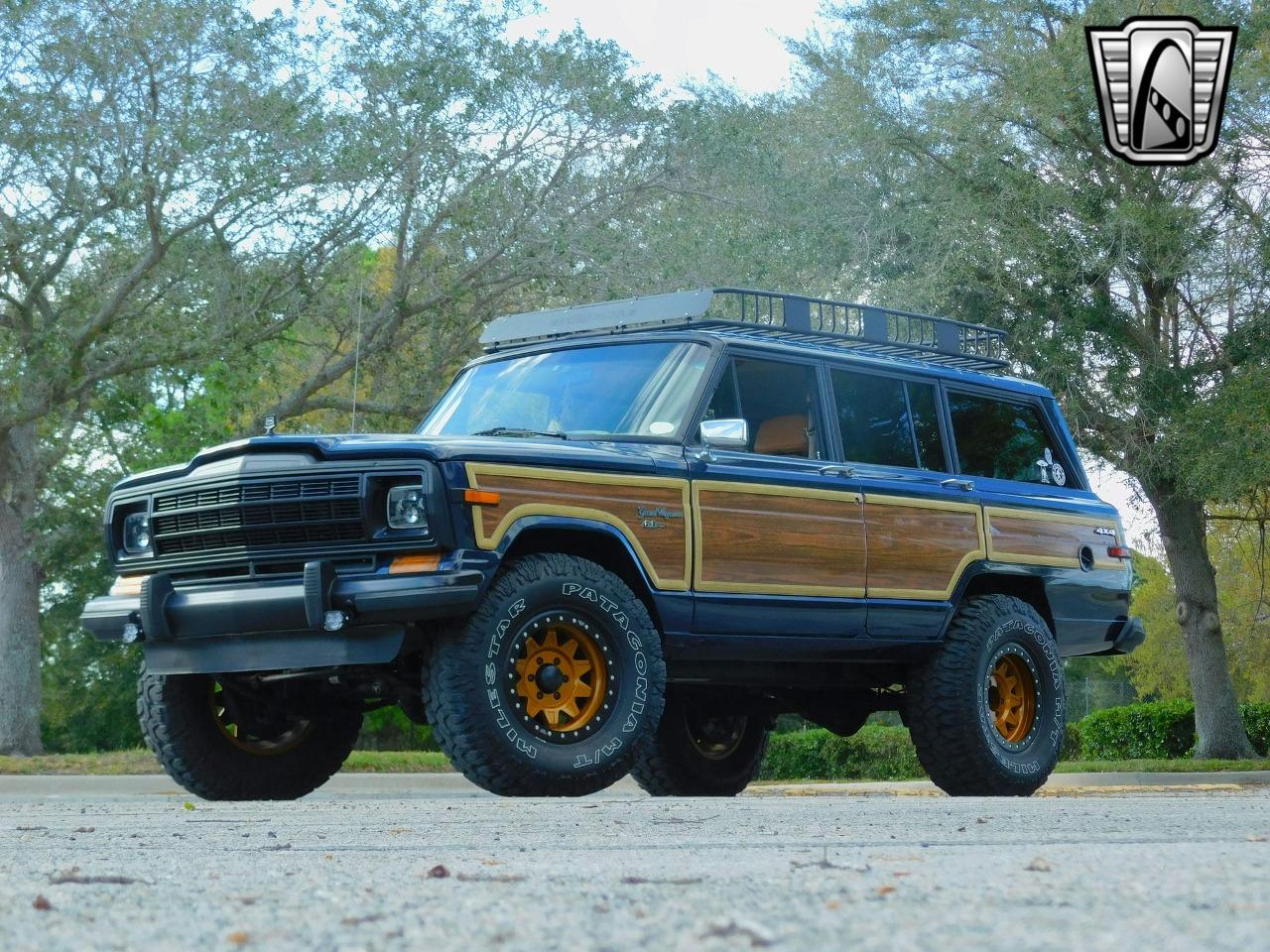 1989 Jeep Grand Wagoneer