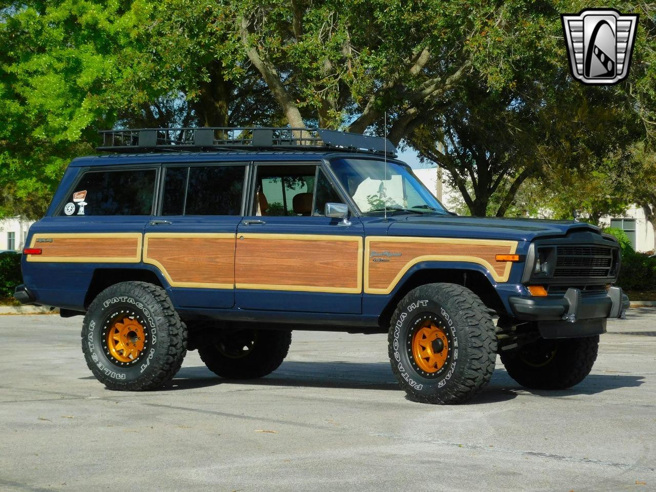 1989 Jeep Grand Wagoneer