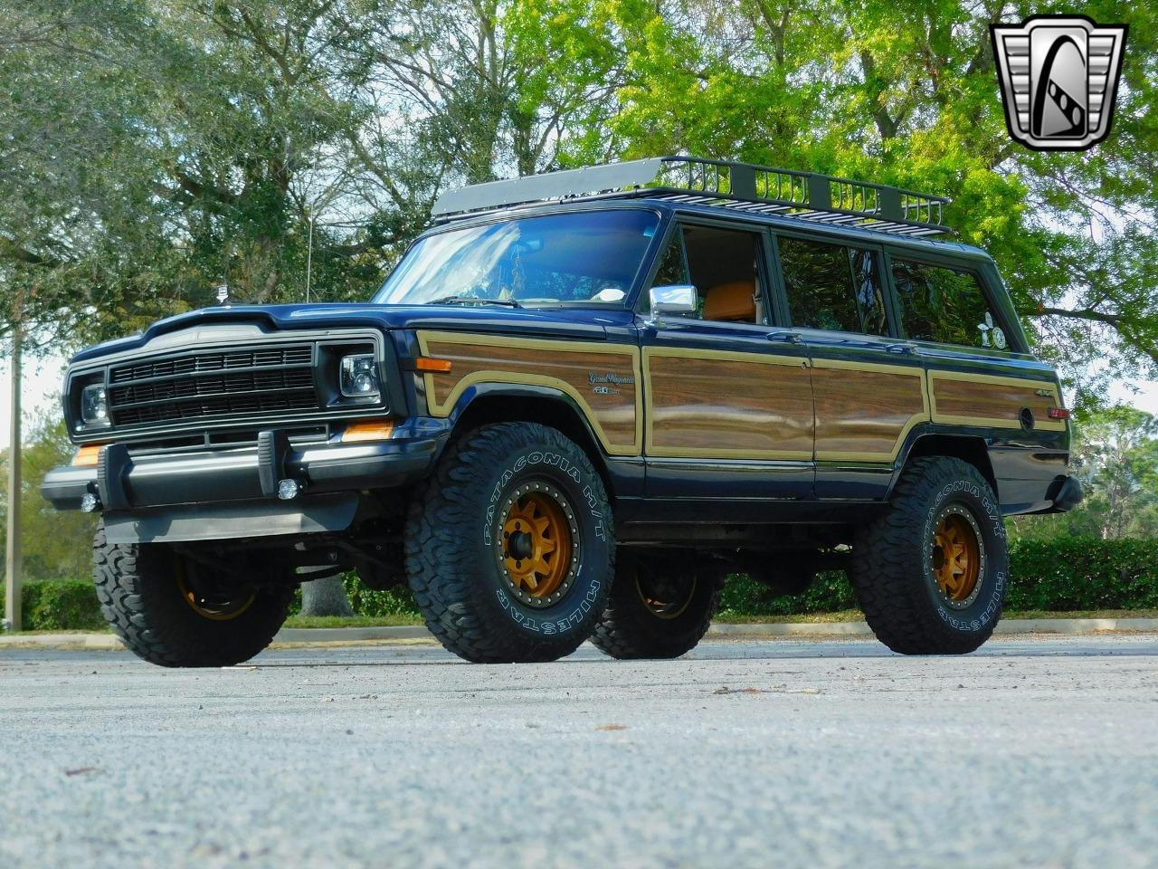 1989 Jeep Grand Wagoneer