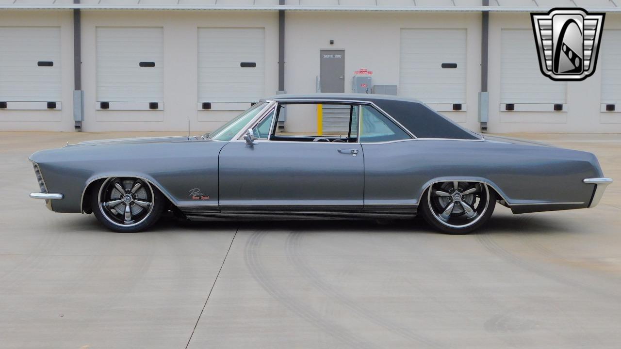 1965 Buick Riviera